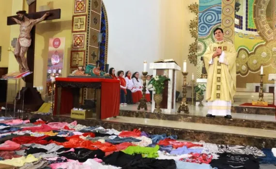 Corpus Christi em Curitiba terá tapete feito com doações para famílias carentes