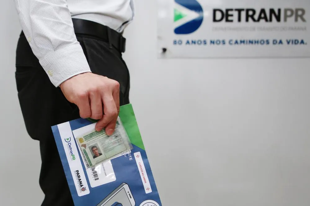 Detran é notificado após Tribunal constatar uso irregular de servidores comissionados