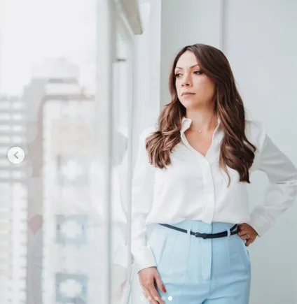 Indiara Barbosa anuncia lançamento de pré-candidatura a deputada federal pelo Novo